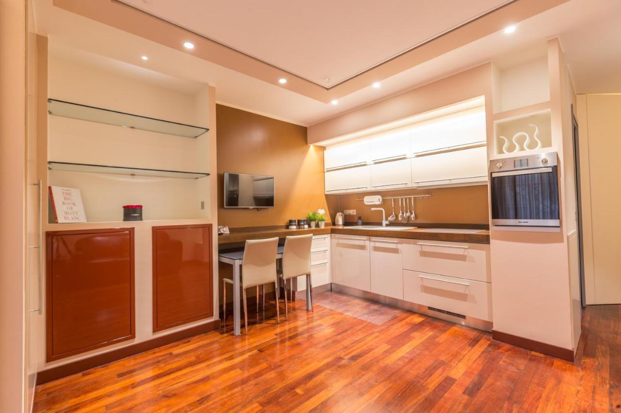 L'Atelier Du Temps - Domotico Apartman Aosta Kültér fotó
