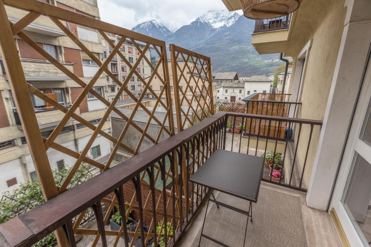 L'Atelier Du Temps - Domotico Apartman Aosta Kültér fotó