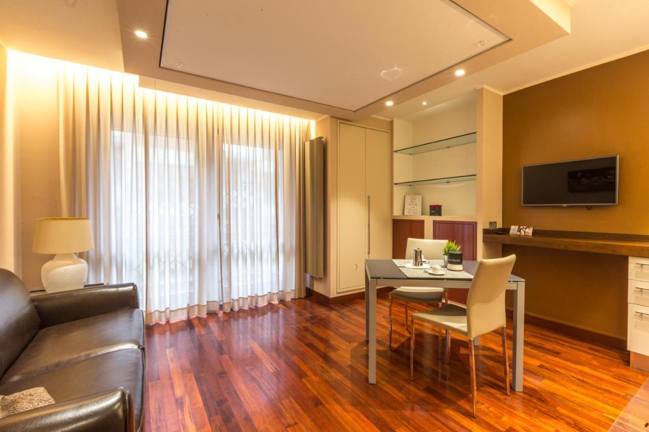 L'Atelier Du Temps - Domotico Apartman Aosta Kültér fotó